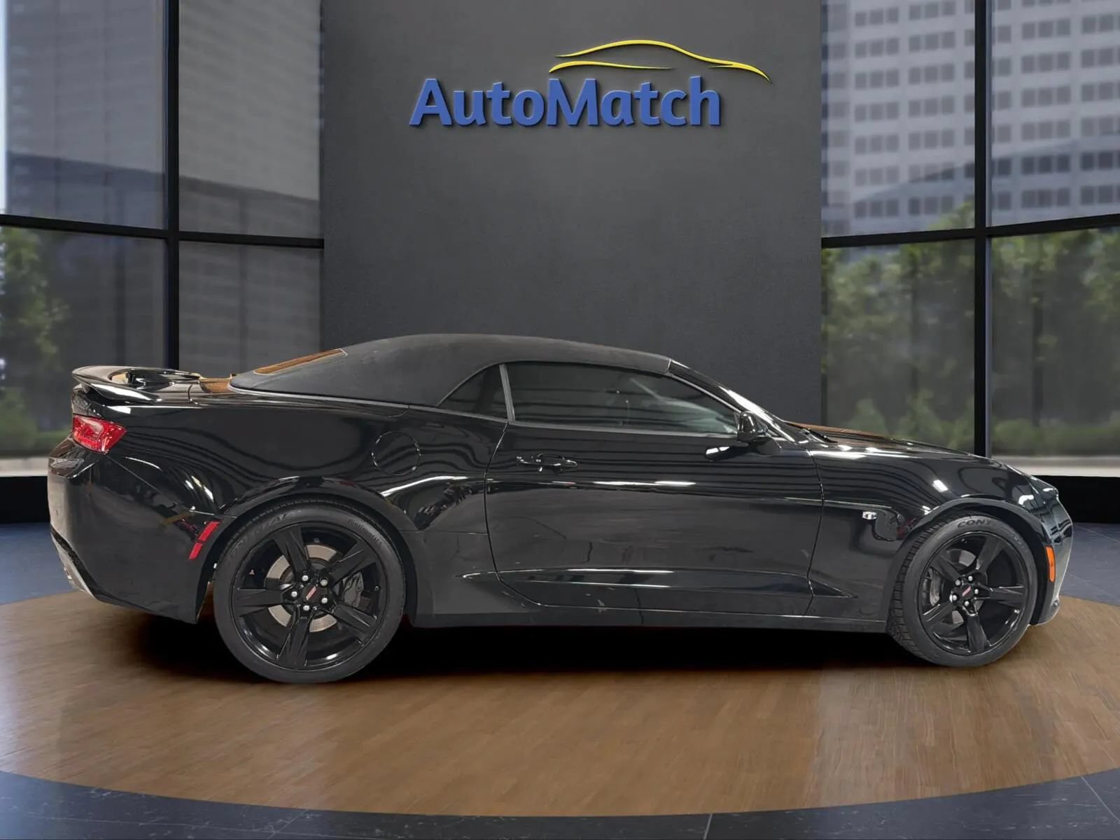 Used 2017 Chevrolet Camaro SS RWD image 11