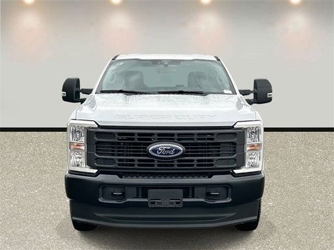 New 2026 Ford F250 XL image 2