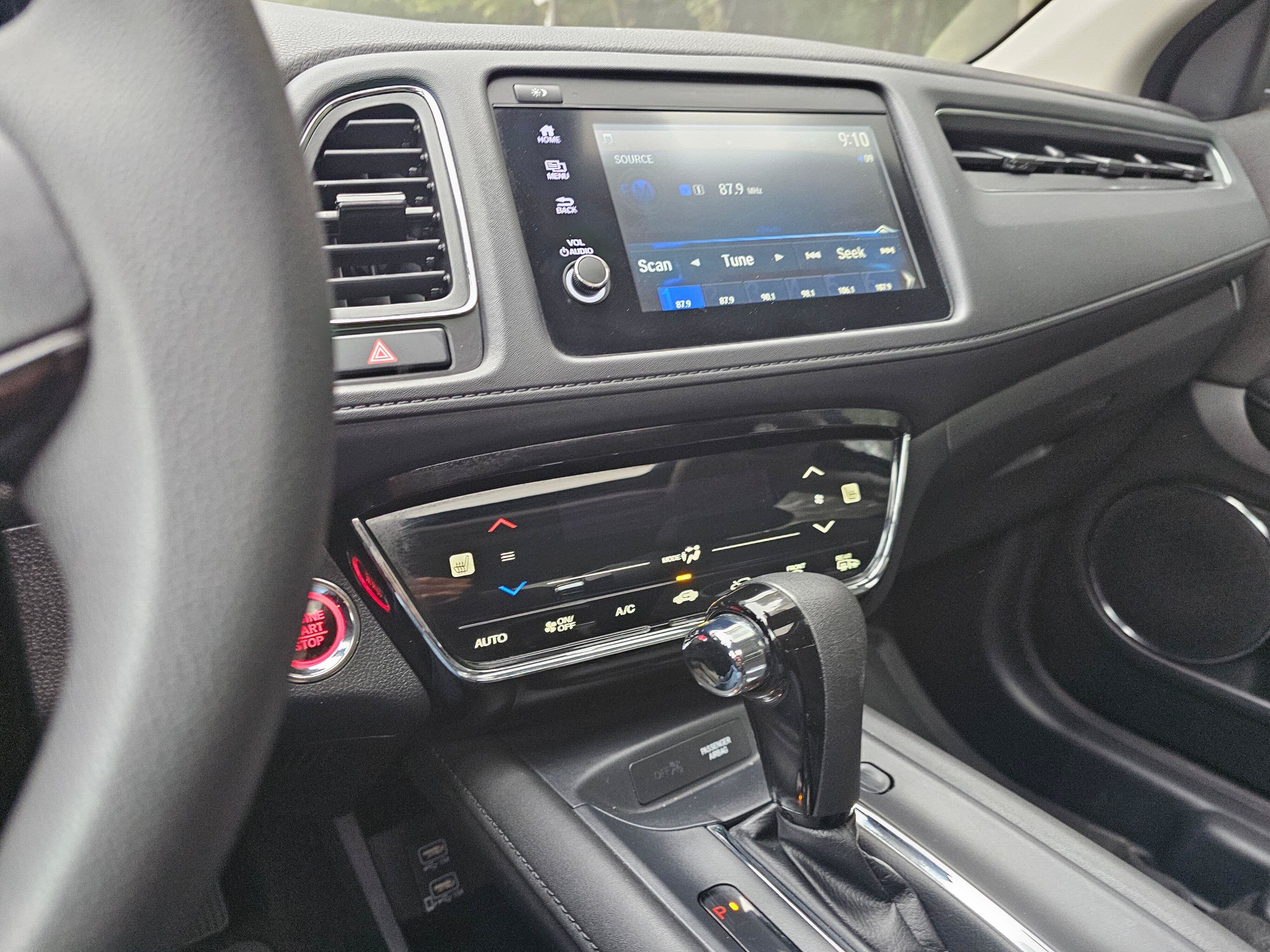 Used 2020 Honda HR-V EX image 29