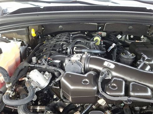 Used 2021 Jeep Grand Cherokee L Limited w/ MOPAR Finishing Package image 30