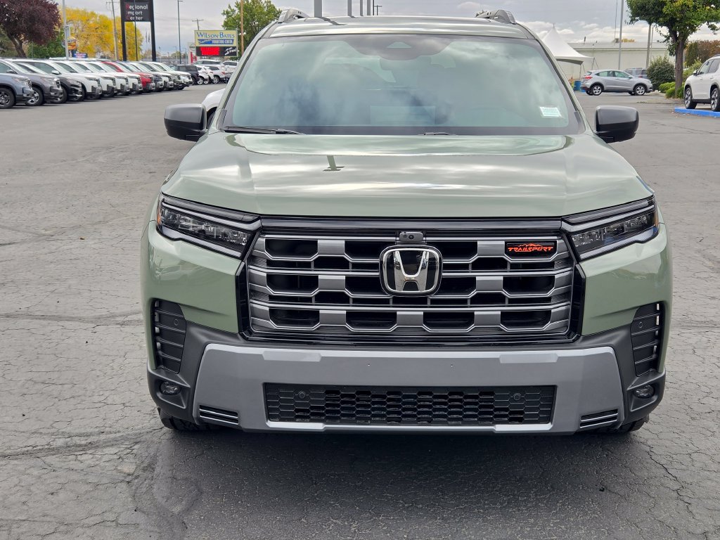 Used 2026 Honda Pilot TrailSport image 8