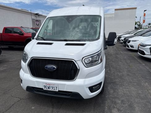 Used 2023 Ford Transit 350 XLT RWD image 3
