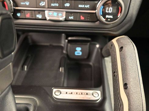 New 2025 Ford Bronco Badlands image 37