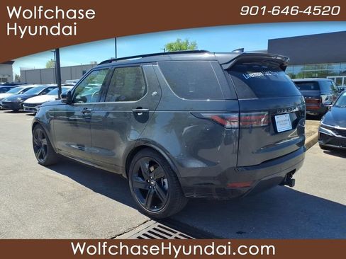 Used 2025 Land Rover Discovery Dynamic SE image 3