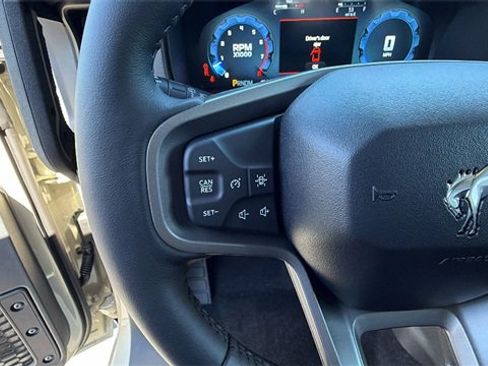 New 2025 Ford Bronco Badlands image 27