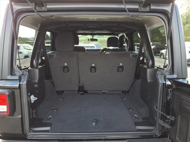 Used 2021 Jeep Wrangler Unlimited Sport AWD/4WD image 8