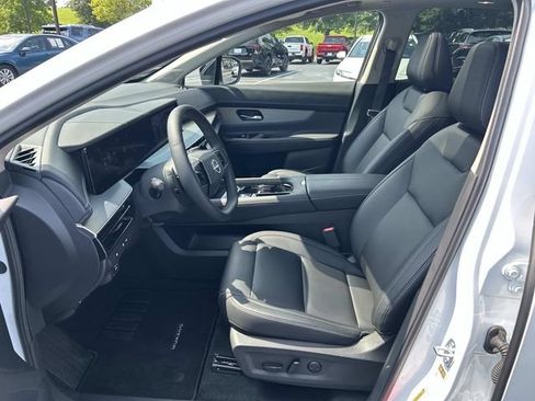 Used 2025 Nissan Murano SL w/ Cargo Package AWD/4WD image 22