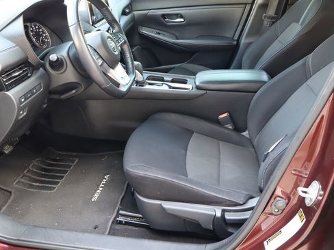 Used 2020 Nissan Sentra SV w/ Electronics Package FWD image 15