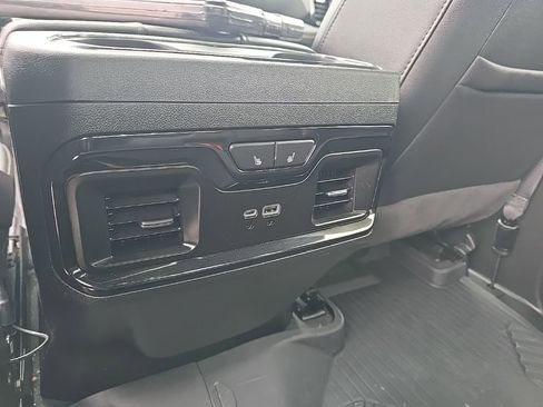 Used 2024 GMC Sierra 3500 AT4 w/ AT4 Premium Plus Package image 12