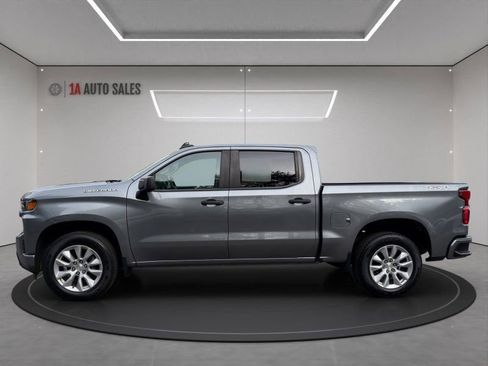 Used 2021 Chevrolet Silverado 1500 Custom w/ Safety Confidence Package AWD/4WD image 2