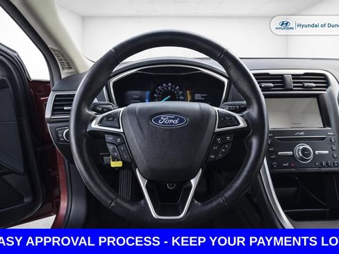 Used 2019 Ford Fusion SEL FWD image 11