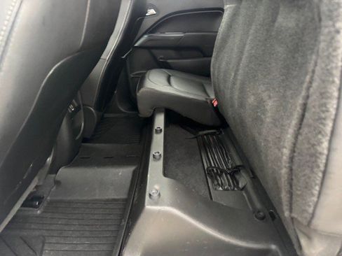 Used 2020 Chevrolet Colorado ZR2 image 28