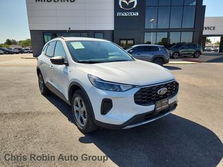 Used 2025 Ford Escape ST-Line AWD/4WD video 1