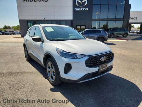 Used 2025 Ford Escape ST-Line AWD/4WD image 1