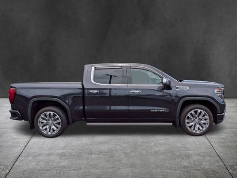 Used 2024 GMC Sierra 1500 Denali w/ Denali Reserve Package AWD/4WD image 4