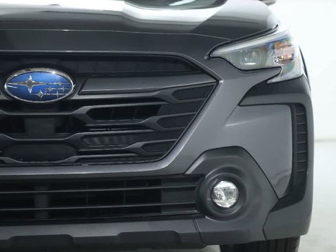 Used 2023 Subaru Outback Premium image 7
