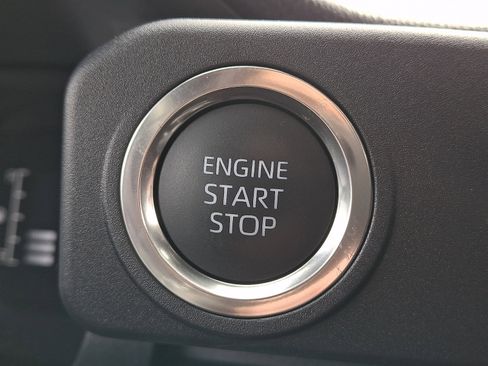 Used 2025 Toyota 4Runner SR5 image 22