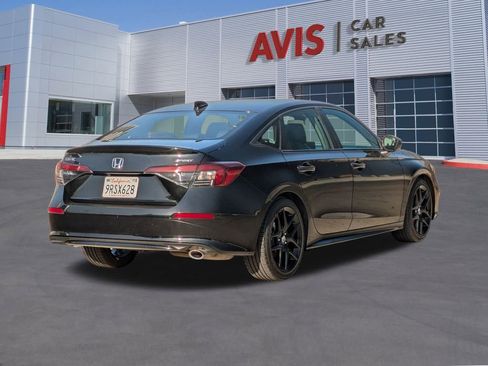 Used 2025 Honda Civic Sport image 6