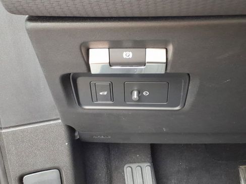 Used 2020 Land Rover Range Rover Evoque S AWD/4WD image 21