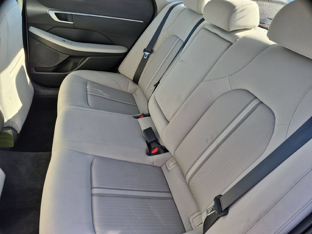Used 2025 Hyundai Sonata SEL FWD image 28