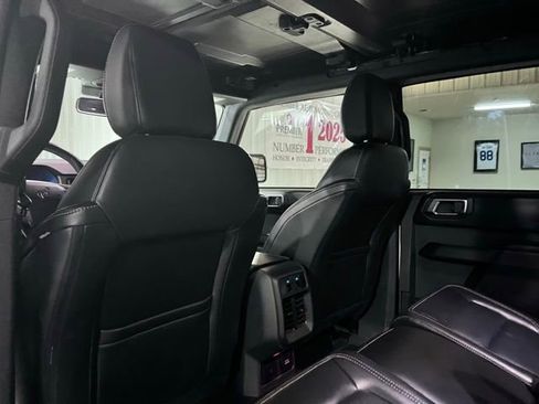 Used 2025 Ford Bronco Outer Banks AWD/4WD image 15