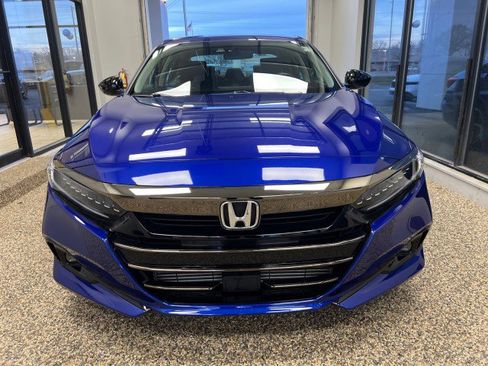 Used 2022 Honda Accord Sport Special Edition image 6