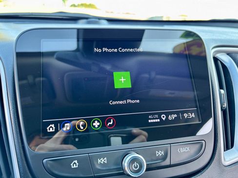 Used 2023 Chevrolet Malibu LT image 18