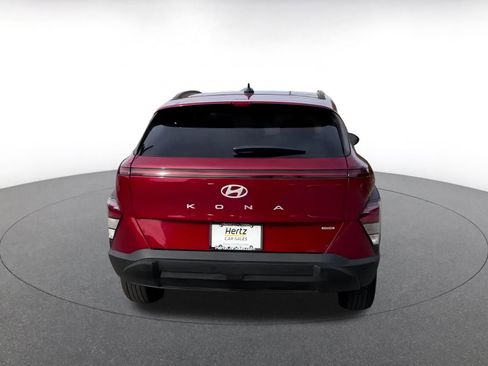 Used 2025 Hyundai Kona SEL image 12