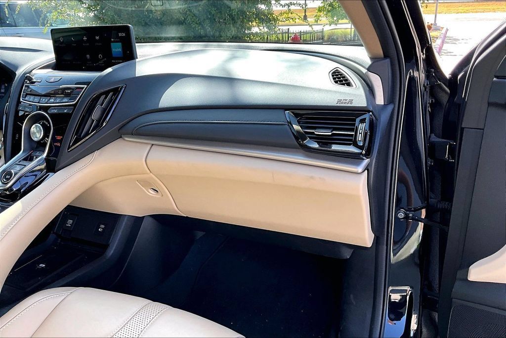 Used 2023 Acura RDX w/ Technology Package FWD image 18