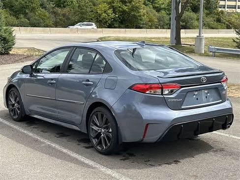New 2025 Toyota Corolla SE image 30