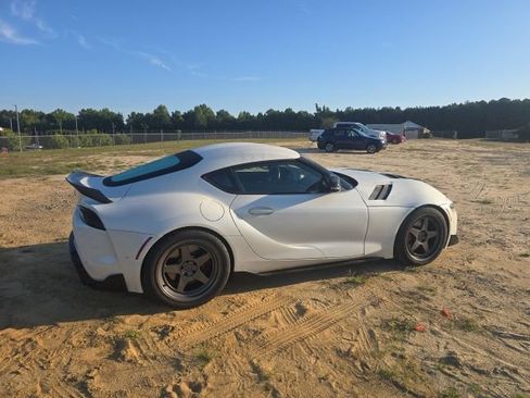Used 2021 Toyota Supra Premium w/ Driver Assist Package RWD image 10