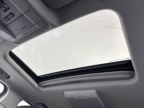 Used 2020 Chevrolet Tahoe Premier image 30