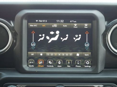 Used 2020 Jeep Wrangler Unlimited Sahara AWD/4WD image 20