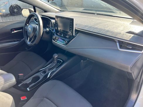Used 2021 Toyota Corolla SE FWD image 16