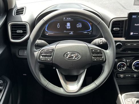 Certified 2024 Hyundai Venue SEL FWD image 13