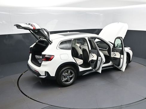 New 2026 BMW X1 xDrive28i w/ Technology Package AWD/4WD image 49