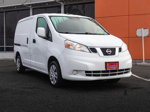 Used 2020 Nissan NV200 SV w/ Back Door Glass Package image 6