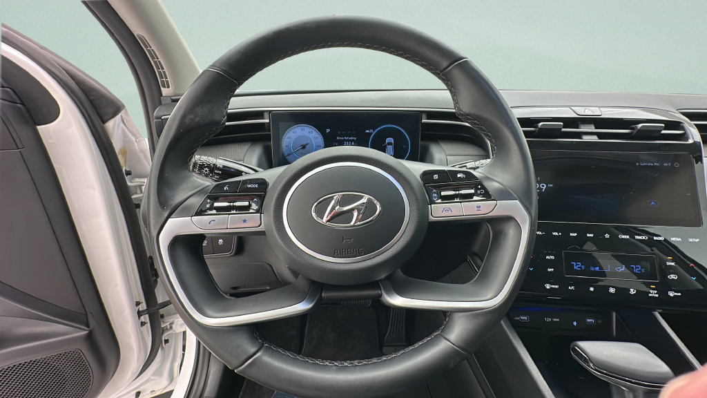 Used 2024 Hyundai Tucson SEL w/ Convenience Package AWD/4WD image 16