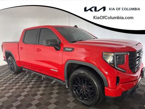 Used 2023 GMC Sierra 1500 Elevation AWD/4WD image 1