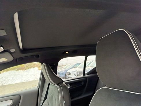 New 2026 Volvo XC40 B5 Ultra w/ Protection Package Premier image 11