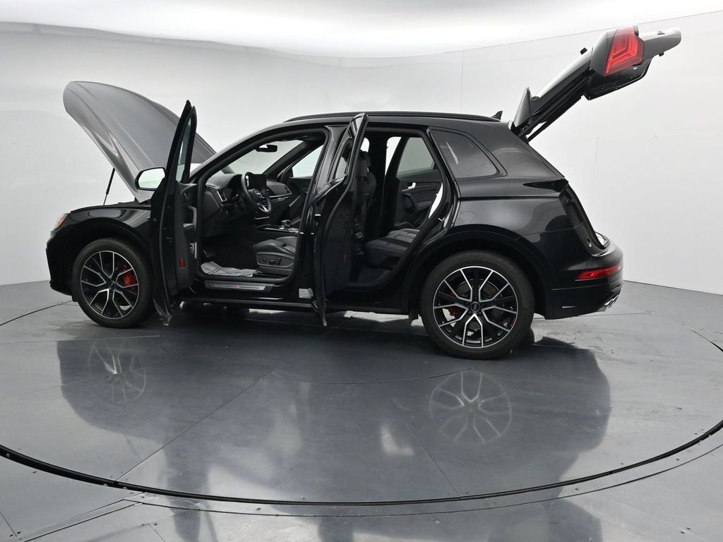 Used 2024 Audi SQ5 Premium Plus AWD/4WD image 45