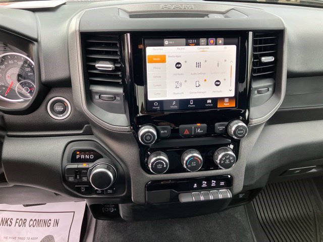 Used 2025 RAM 1500 Warlock AWD/4WD image 18