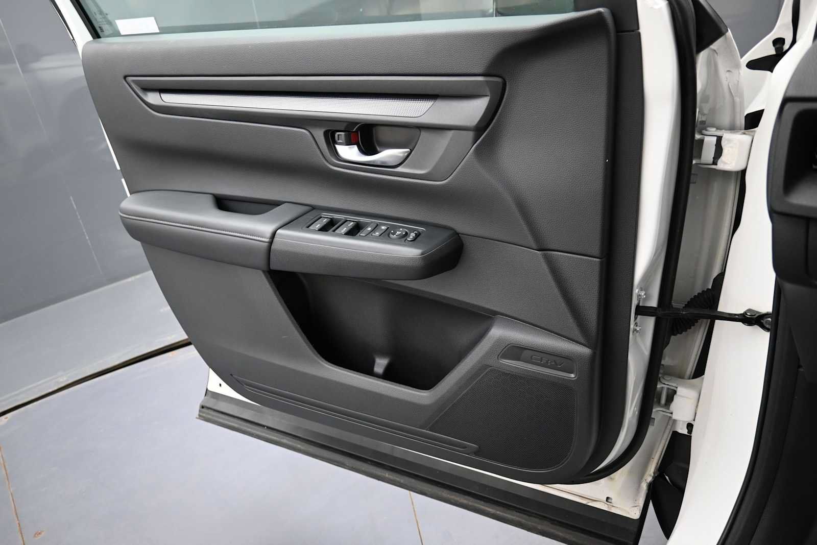 Used 2024 Honda CR-V EX image 11