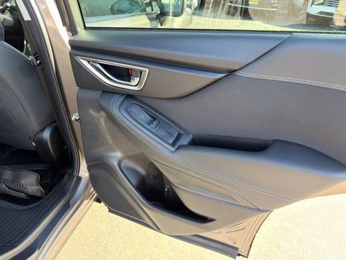 Used 2023 Subaru Forester Premium image 13