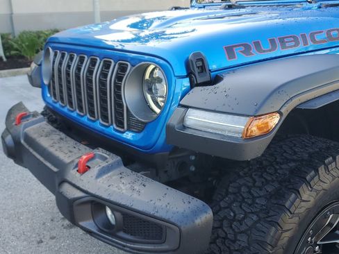 Used 2026 Jeep Wrangler Unlimited Rubicon w/ Xtreme 35 Tire Package AWD/4WD image 12