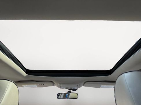 Used 2013 Lincoln MKX AWD image 14