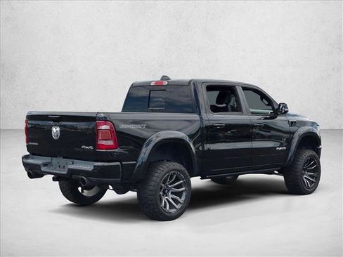 Used 2022 RAM 1500 Laramie w/ Sport Appearance Package AWD/4WD image 5