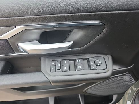 New 2026 RAM 1500 4x4 Crew Cab image 10