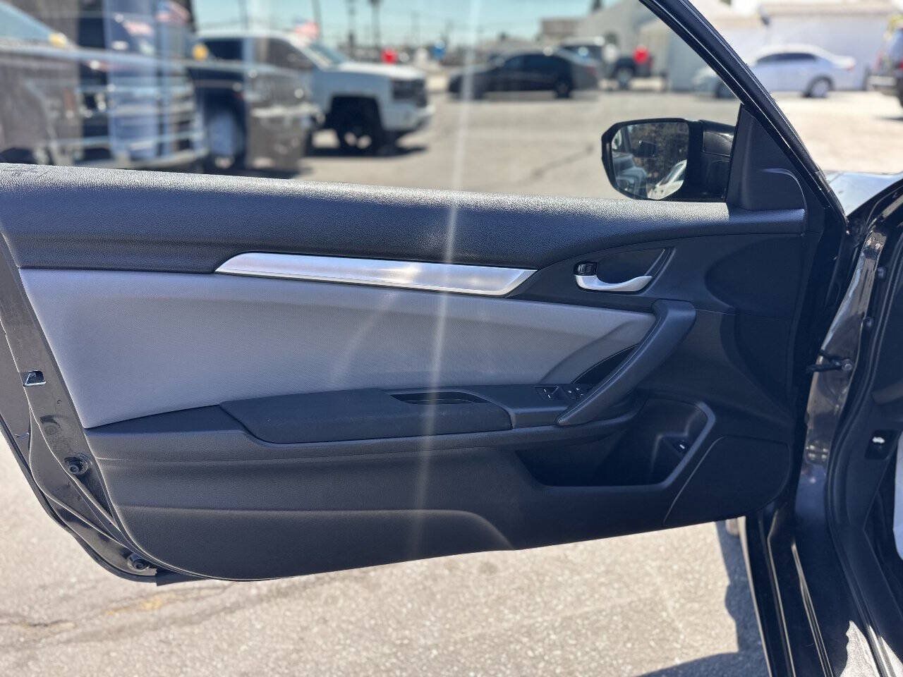 Used 2017 Honda Civic LX-P image 8