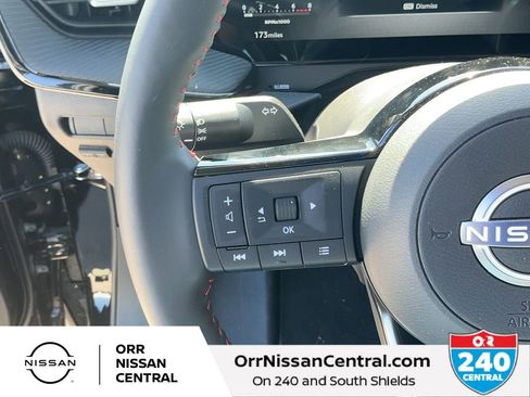 New 2026 Nissan Kicks SR w/ SR Premium Package FWD image 20